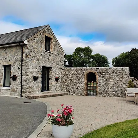 Moynure House Boutique B&B&Separate Two bedroom Chalet-3